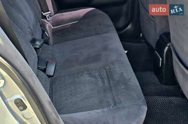 Універсал Mitsubishi Lancer 2003 в 
