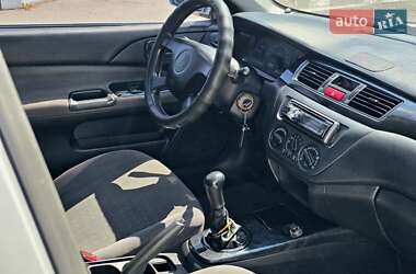 Універсал Mitsubishi Lancer 2003 в 