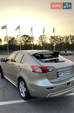 Хэтчбек Mitsubishi Lancer 2008 в 