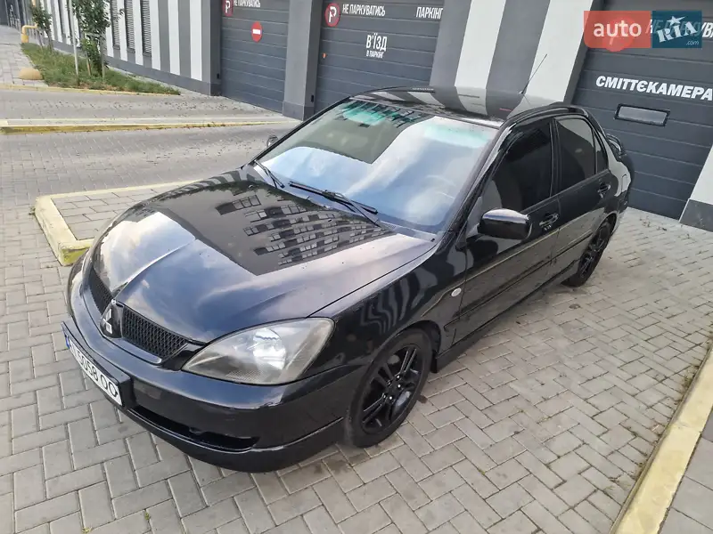 Mitsubishi Lancer
