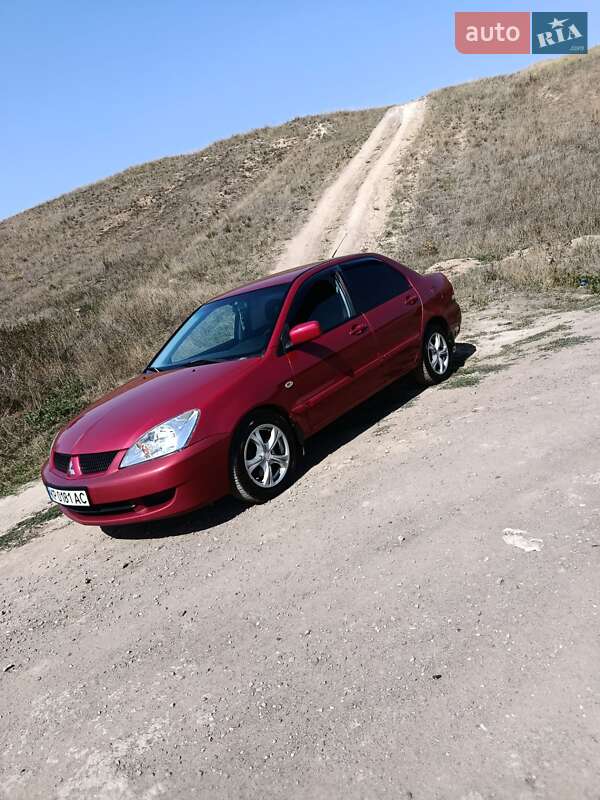 Седан Mitsubishi Lancer 2009 в Краматорске