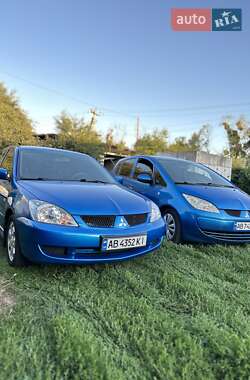 Седан Mitsubishi Lancer 2006 в Гайсине