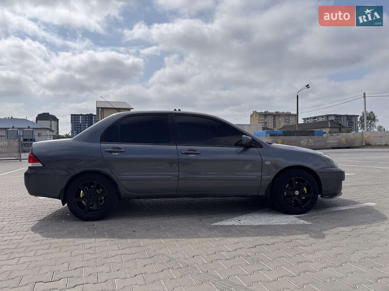Седан Mitsubishi Lancer 2008 в Ивано-Франковске