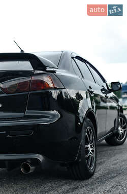 Седан Mitsubishi Lancer 2009 в 
