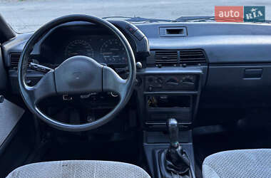 Седан Mitsubishi Lancer 1989 в 