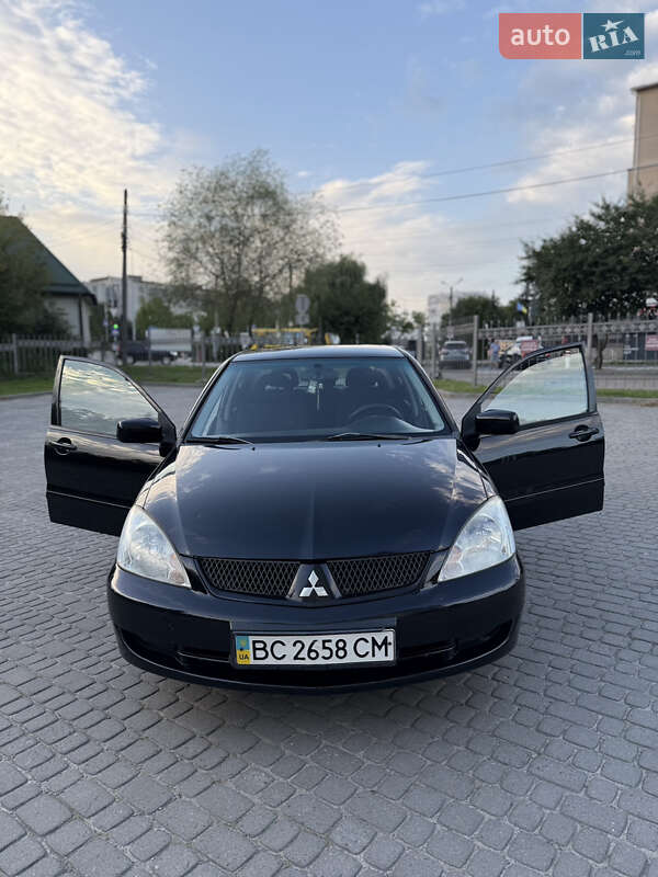 Седан Mitsubishi Lancer 2006 в Львові