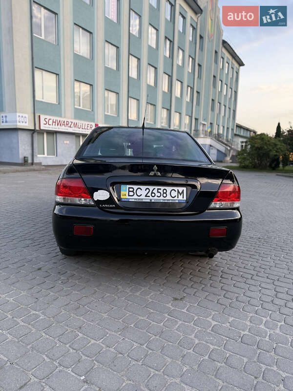 Седан Mitsubishi Lancer 2006 в Львові