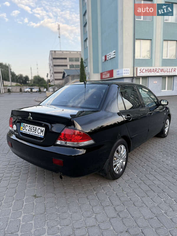 Седан Mitsubishi Lancer 2006 в Львові