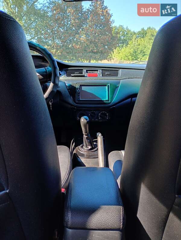 Седан Mitsubishi Lancer 2007 в Харкові фото 5 Седан Mitsubishi Lancer 2007 в Харкові