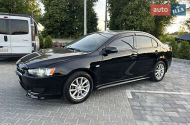 Седан Mitsubishi Lancer 2015 в 