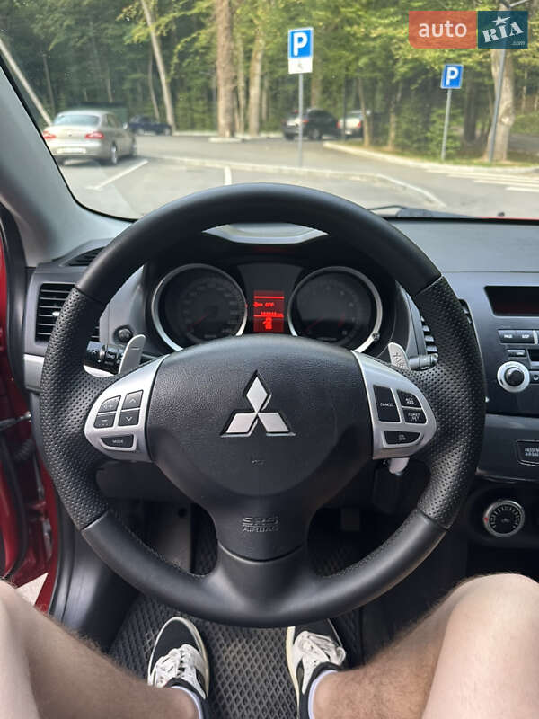 Седан Mitsubishi Lancer 2008 в Ужгороде