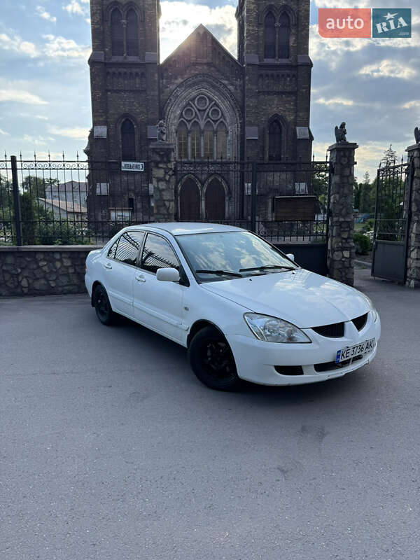 Mitsubishi Lancer 2005