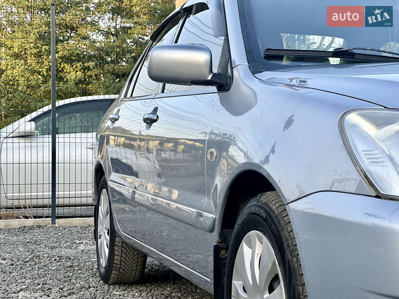 Седан Mitsubishi Lancer 2005 в Одессе
