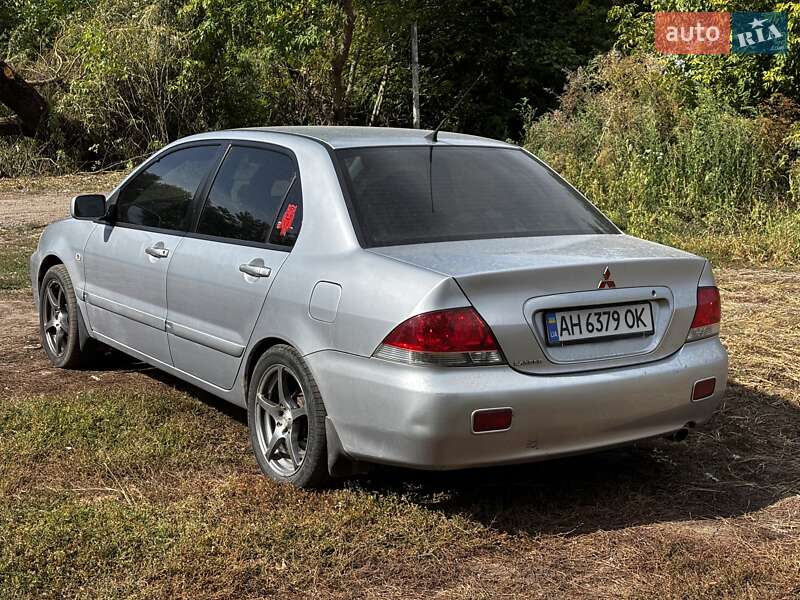 Седан Mitsubishi Lancer 2007 в Києві