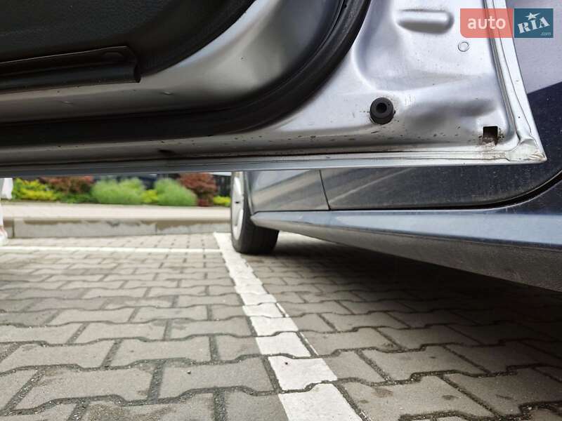 Седан Mitsubishi Lancer 2007 в Вишневому фото 5 Седан Mitsubishi Lancer 2007 в Вишневому