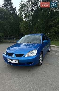 Седан Mitsubishi Lancer 2006 в Гайсину