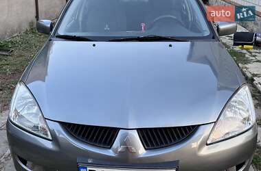 Седан Mitsubishi Lancer 2005 в Кобеляках
