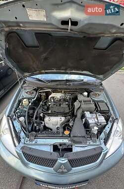 Седан Mitsubishi Lancer 2006 в 