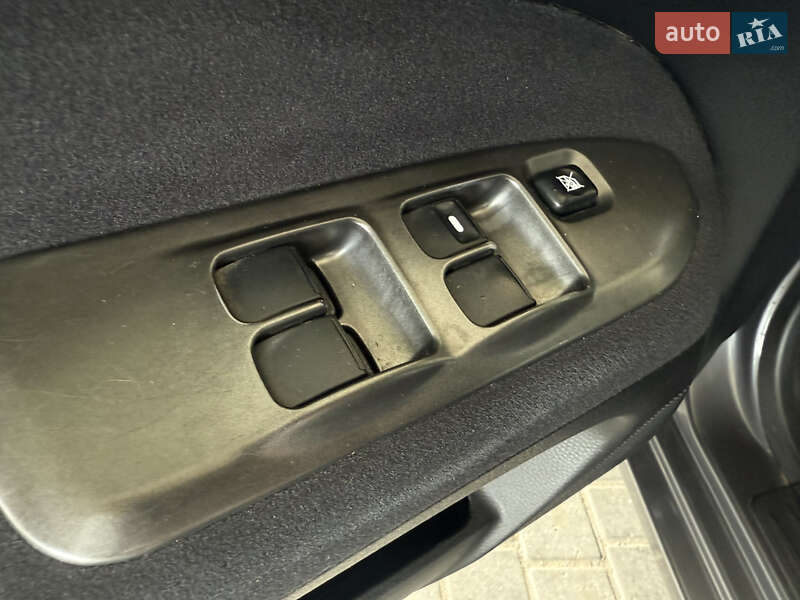 Седан Mitsubishi Lancer 2008 в Николаеве