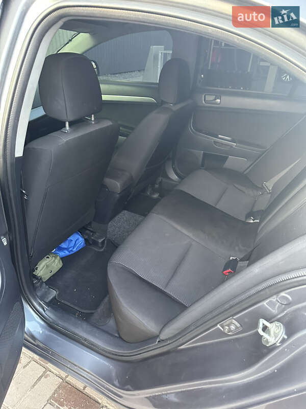 Седан Mitsubishi Lancer 2011 в Дніпрі