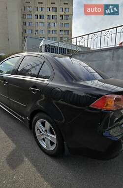 Седан Mitsubishi Lancer 2008 в Киеве
