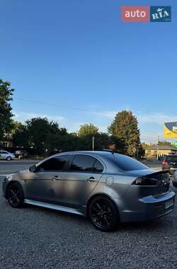 Седан Mitsubishi Lancer 2017 в 