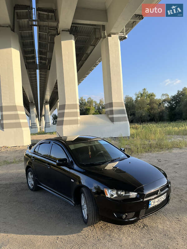 Седан Mitsubishi Lancer 2007 в Чернигове