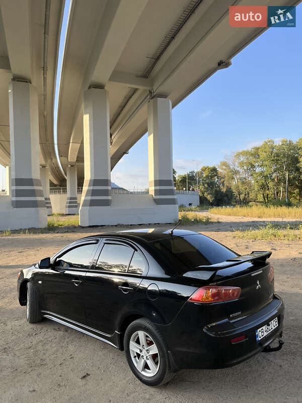 Седан Mitsubishi Lancer 2007 в Чернигове