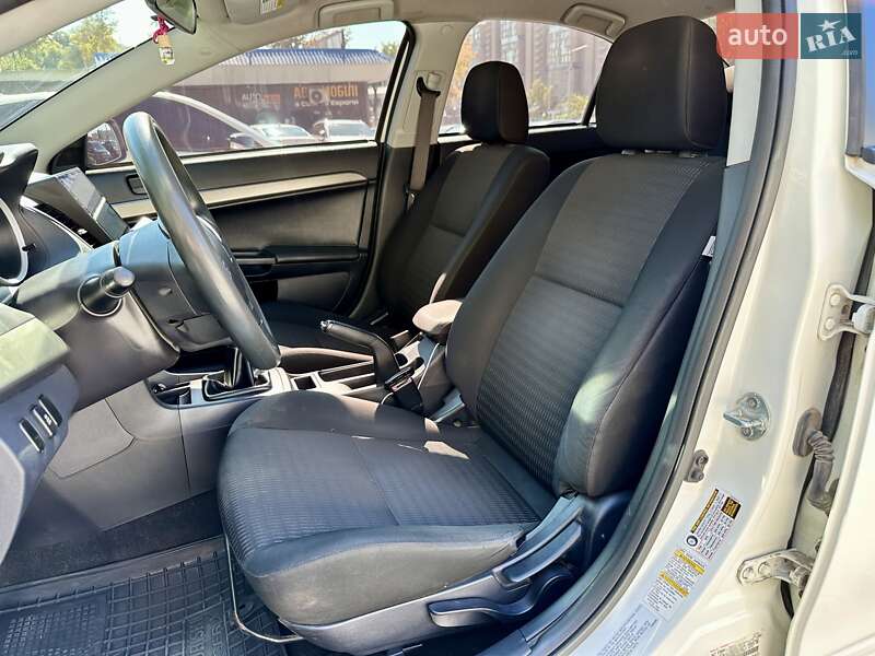Седан Mitsubishi Lancer 2012 в Харкові