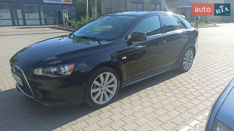 Хэтчбек Mitsubishi Lancer 2009 в Кривом Роге