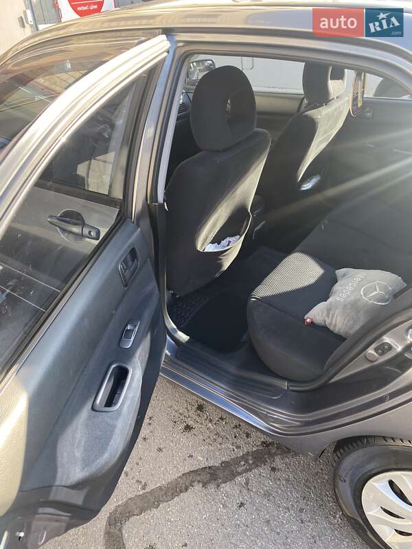 Седан Mitsubishi Lancer 2008 в Киеве