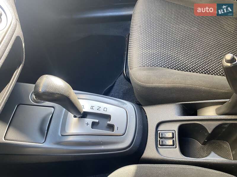 Седан Mitsubishi Lancer 2008 в Киеве