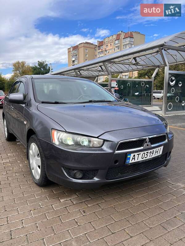 Седан Mitsubishi Lancer 2008 в Ивано-Франковске