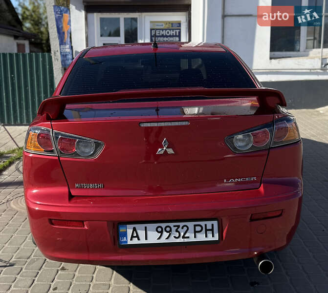 Седан Mitsubishi Lancer 2010 в Пирятине