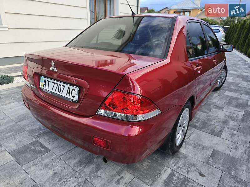 Седан Mitsubishi Lancer 2005 в Ивано-Франковске