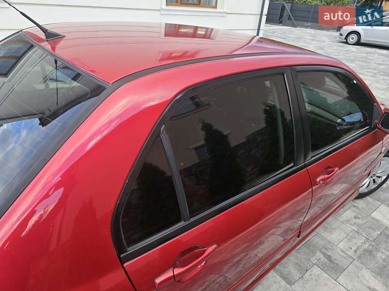 Седан Mitsubishi Lancer 2005 в Ивано-Франковске