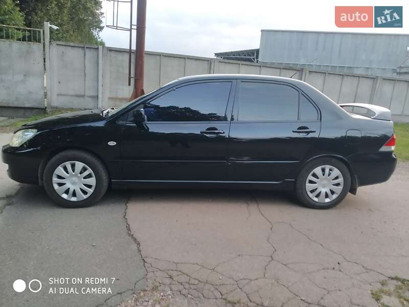 Седан Mitsubishi Lancer 2008 в Прилуках
