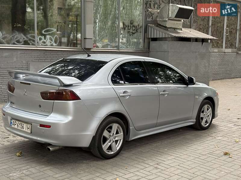 Седан Mitsubishi Lancer 2007 в Запорожье