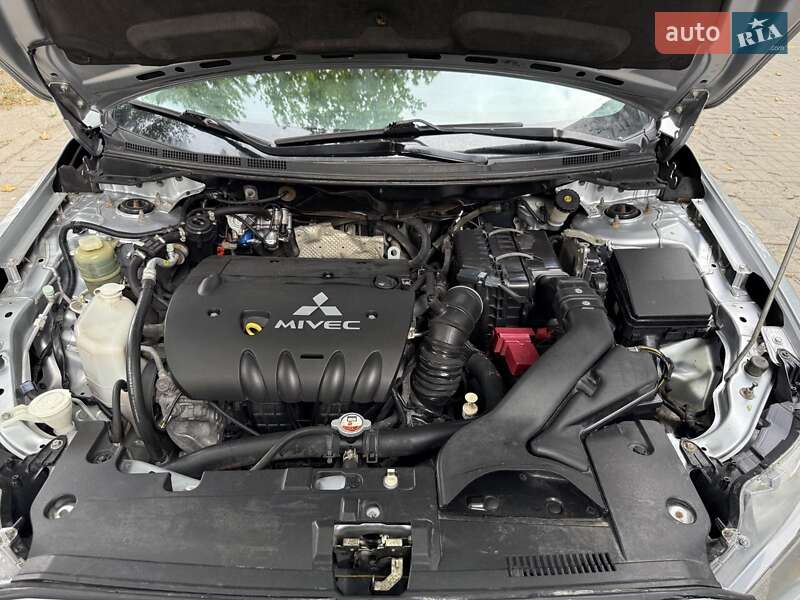 Седан Mitsubishi Lancer 2007 в Запорожье