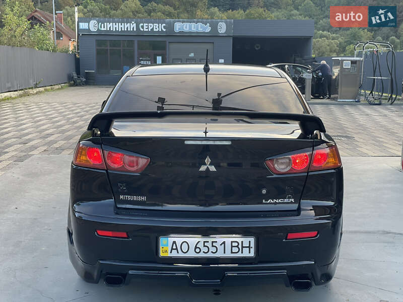 Седан Mitsubishi Lancer 2008 в Сваляве
