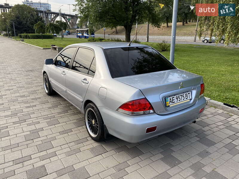 Седан Mitsubishi Lancer 2008 в Дніпрі
