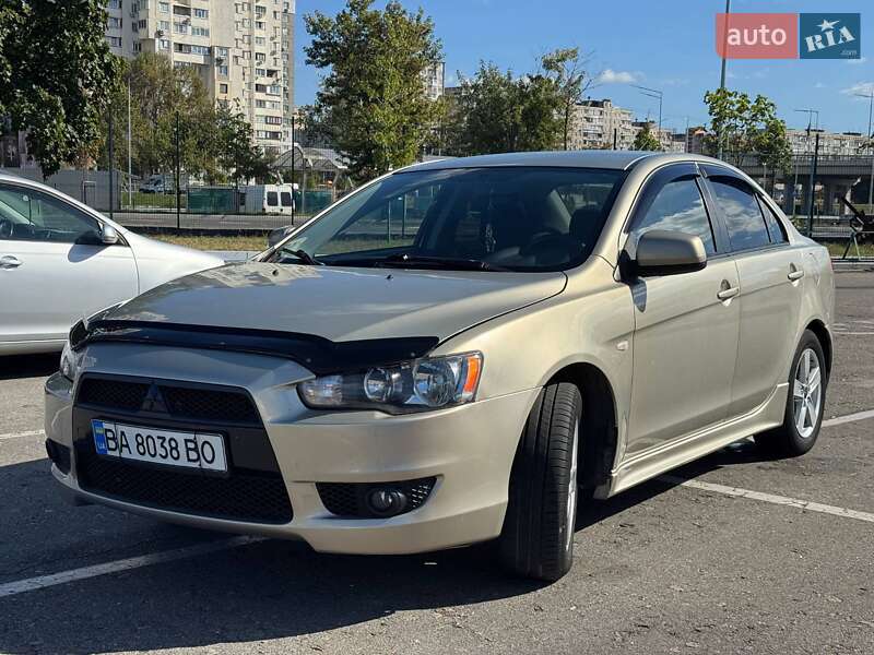 Седан Mitsubishi Lancer 2007 в Києві