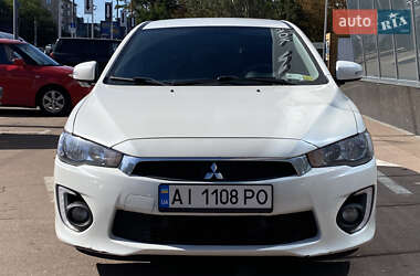 Седан Mitsubishi Lancer 2016 в 
