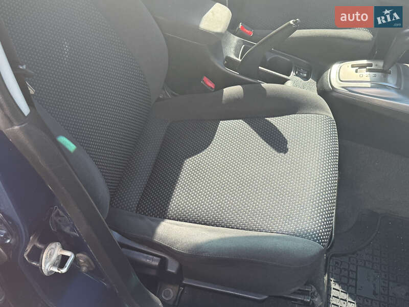 Седан Mitsubishi Lancer 2006 в Одессе