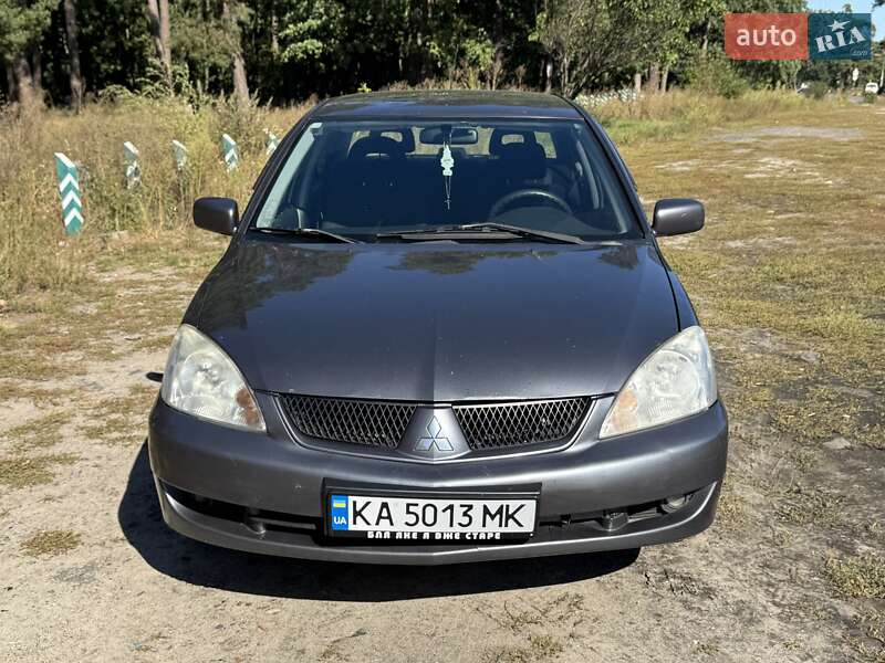 Седан Mitsubishi Lancer 2007 в Киеве