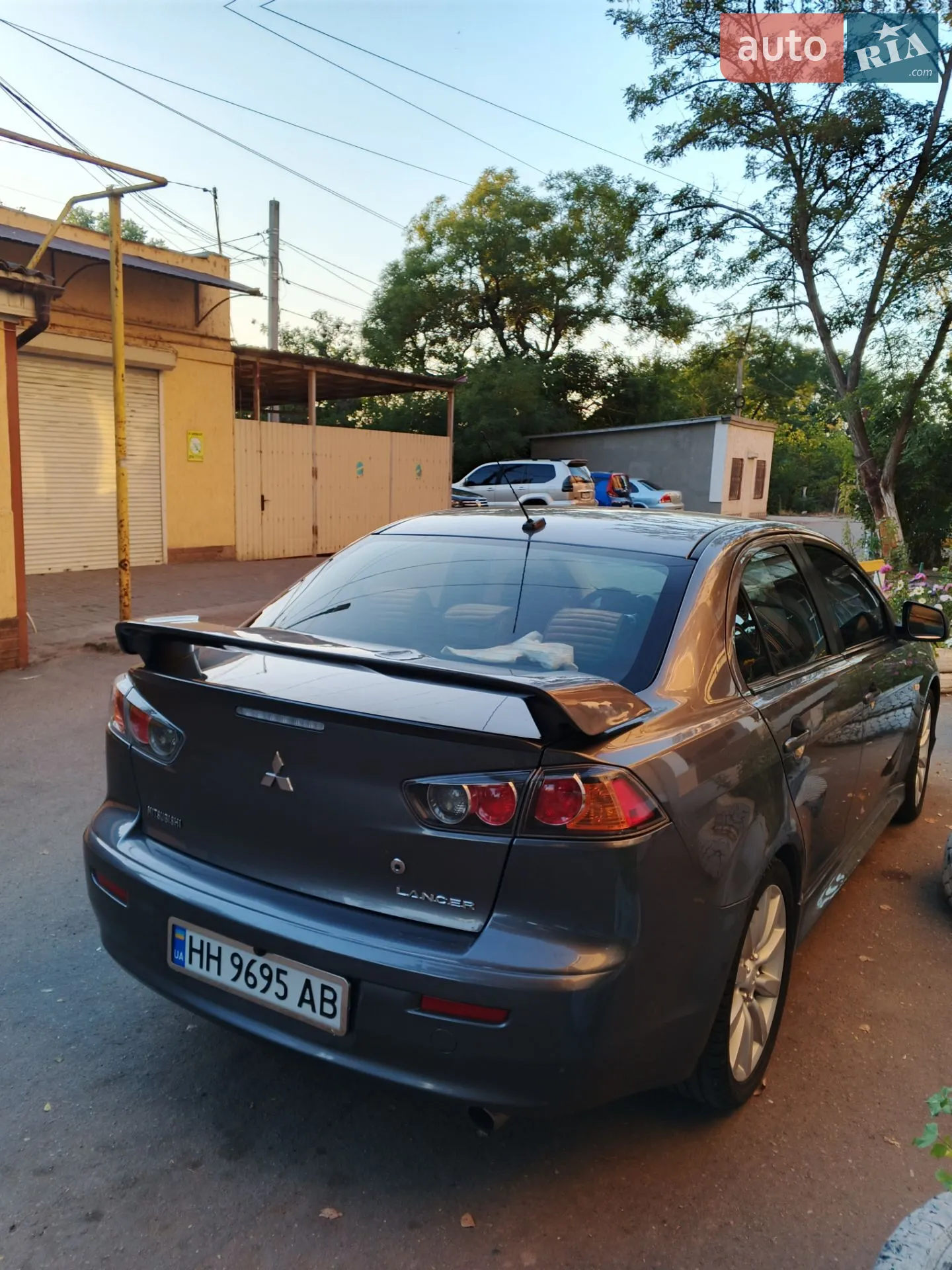 2010 Mitsubishi Lancer - мініатюра 3