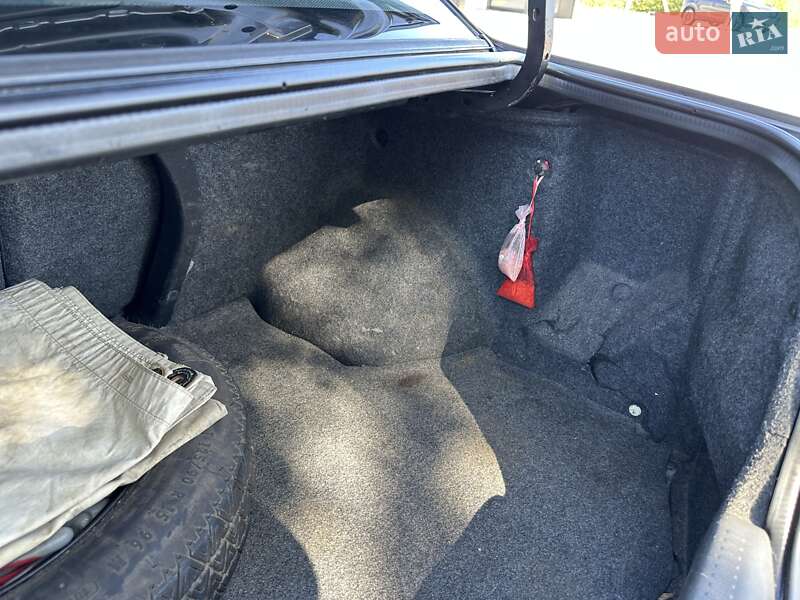 Седан Mitsubishi Lancer 2004 в Львові
