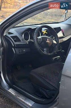 Седан Mitsubishi Lancer 2015 в 