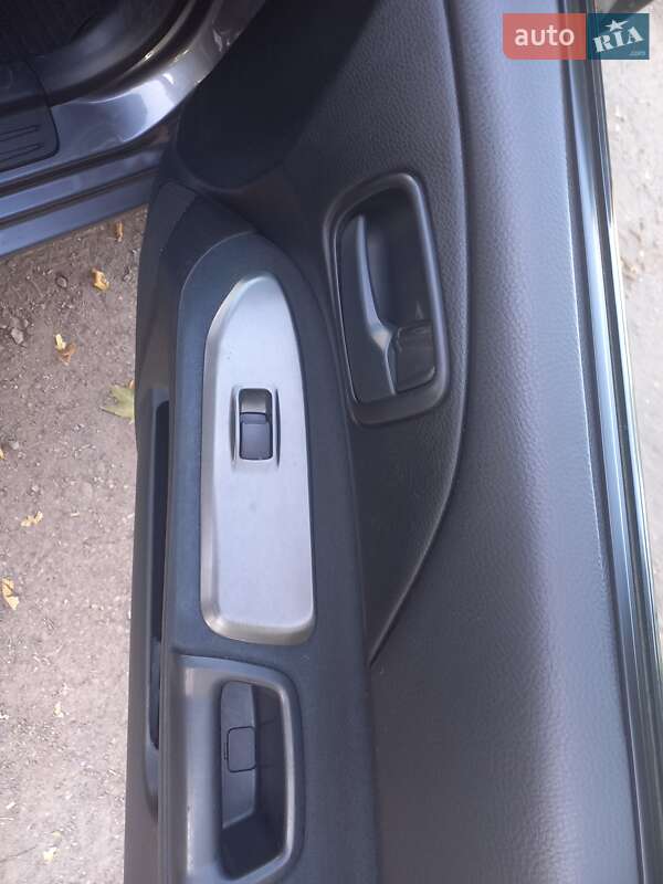 Седан Mitsubishi Lancer 2007 в Львові фото 25 Седан Mitsubishi Lancer 2007 в Львові