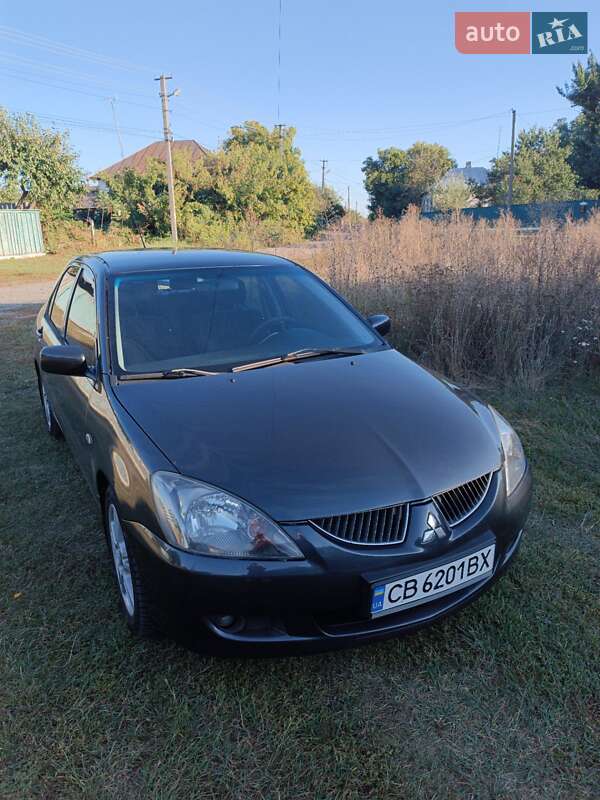 Седан Mitsubishi Lancer 2004 в Нежине